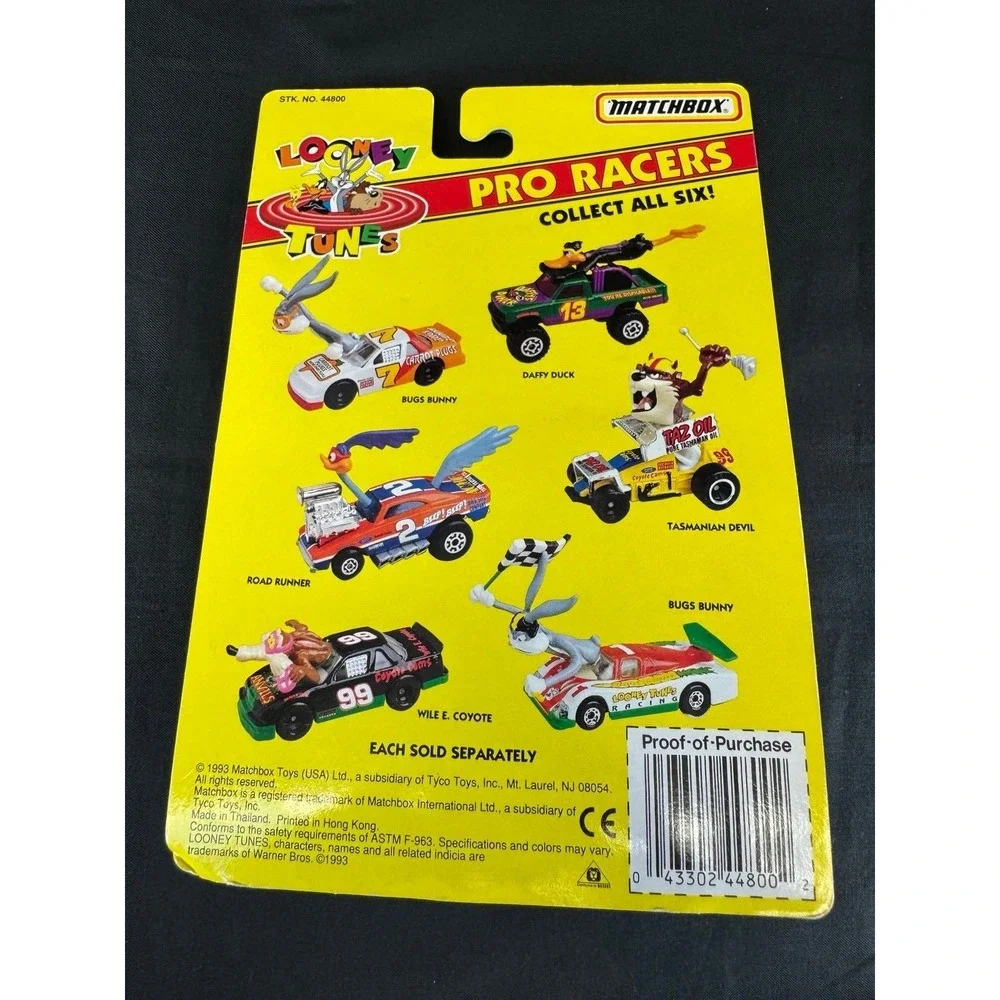 NIP Vintage 1993 Matchbox Looney Tunes Pro Racers Bugs Bunny & Daffy Duck